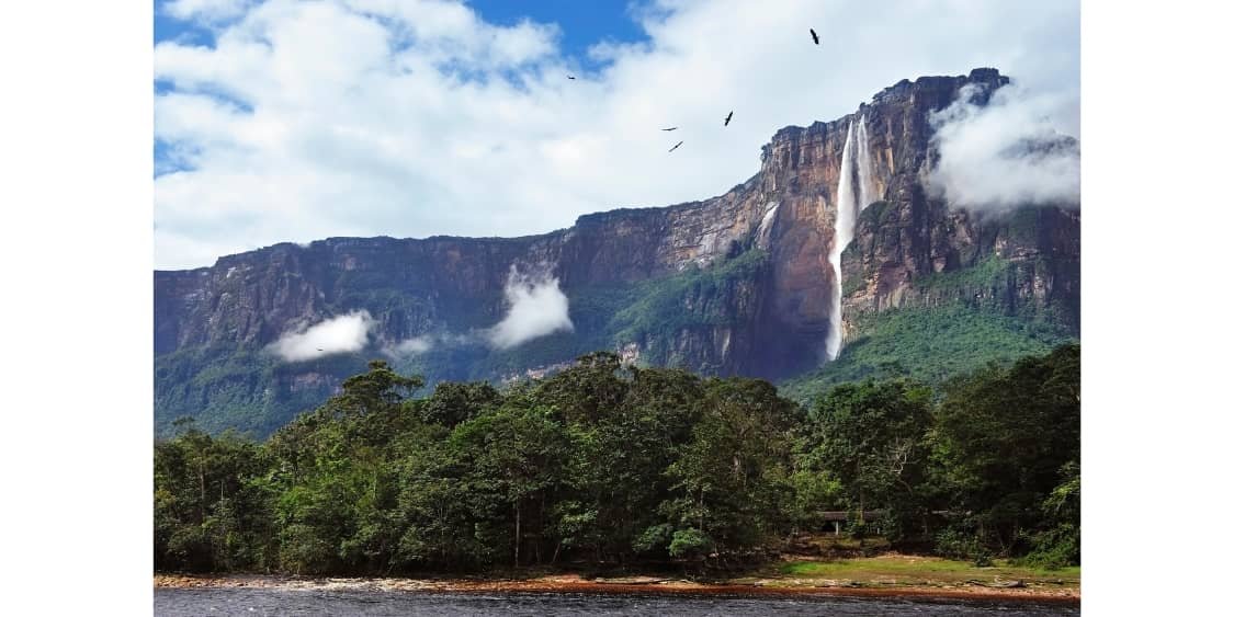 Salto Angel : La plus Haute Chute d'Eau du Monde